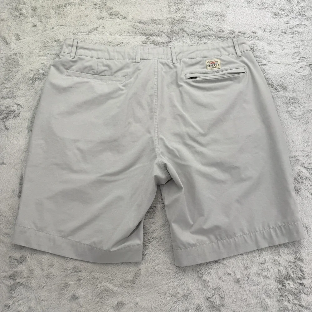 Faherty Shorts Mens 36 Gray Chino Microfiber Stretch Drawstring 9 Inseam All Day